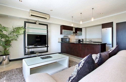Cape Town City Centre Apartment | ITC Hospitality Group One Bedrooms Icon Building