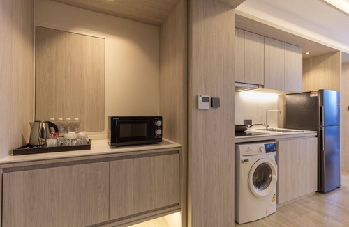 Khlong Toei Hotel | Jasmine Grande Residence Suite Bangkok