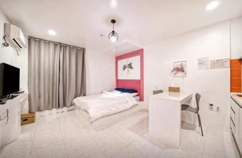 Buk House | Jeryeong Forest Pension