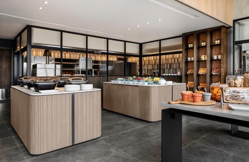Greater Johannesburg Metropolitan Area Hotel | Johannesburg Marriott Hotel Melrose Arch