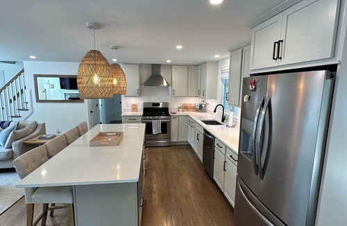 Teaticket House | July 4th week available after cancellation, reduced rates! Book now!