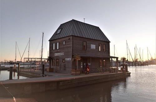 Hoorn Bed & Breakfast | Kaap Hoorn Club Bed en Breakfast