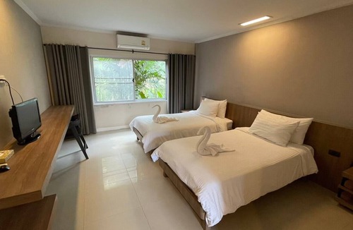 Kabin Buri Hotel | Kabinburi Sport Club - KBSC