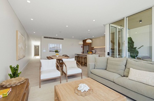 Batemans Bay Apartment | Kailani 302: Luxury Waterfront, Bay & Marina Views