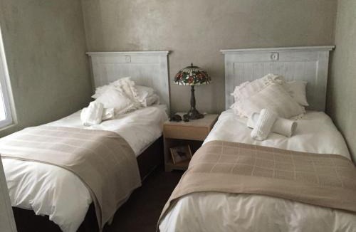 Khara Hais House | Kalahari Cottage