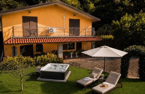 Aulla House | Katherine House- Relaxation in detached villa between Tuscany and the Cinque Terre.