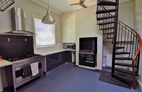 Katoomba House | Katura Cottage - On the border of Katoomba & Leura, Blue Mountains