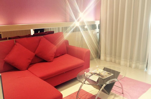 Mak Khaeng Hotel | Kavin Buri Green Hotel