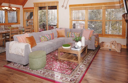 Keystone House | Keystone Mountain Gem: Dog Friendly Cabin Ski Golf Hike Hot Tub