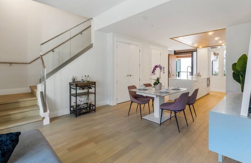 Horseshoe Bay House | Kick back and relax in this calm stylish townhome with the whole family in West!