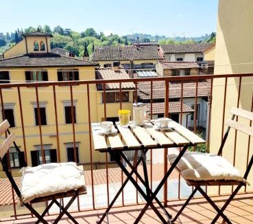 Ricorboli Apartment | Kiki house Lungarno
