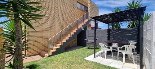 Kleinmond Apartment | Kleinmond Panorama Holidays
