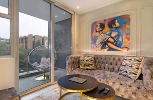 Greater Johannesburg Metropolitan Area Apartment | KMG Apartments at The Apex - Superior Apartment