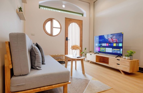 Chakkrawat House | Kraft Haus Cozy 2-bedroom house at Chinatown, Yaowarat, BKK