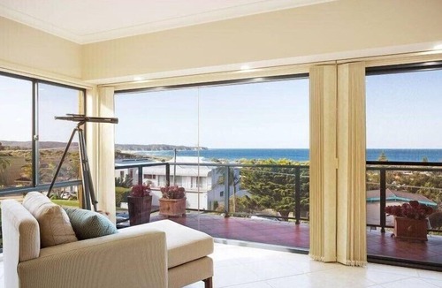 Tathra House | Kyeema by Holiday Management Co