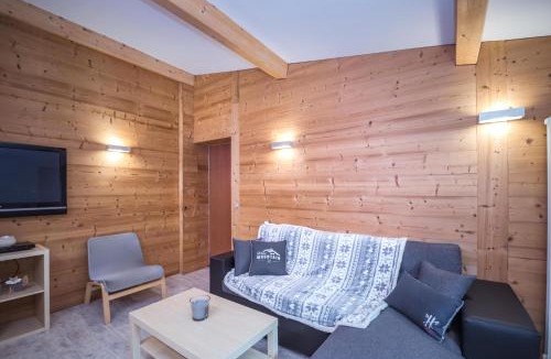 Flumet Apartment | L'Ecrin du Val d'Arly - Vue montagne parking privé