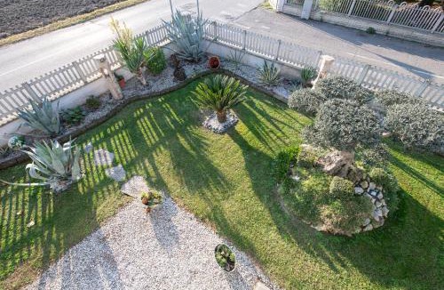 San Matteo della Decima Bed & Breakfast | L'Ulivo bed and breakfast