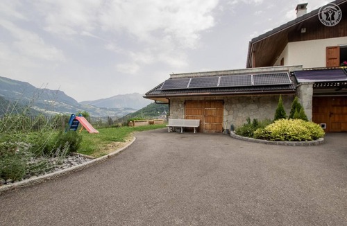 Venthon House | LA Bonne Etoile - Venthon