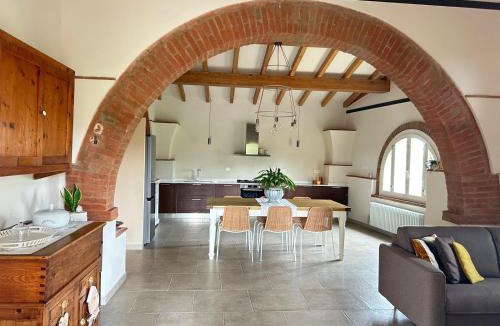 Peccioli Apartment | La Capanna 1857