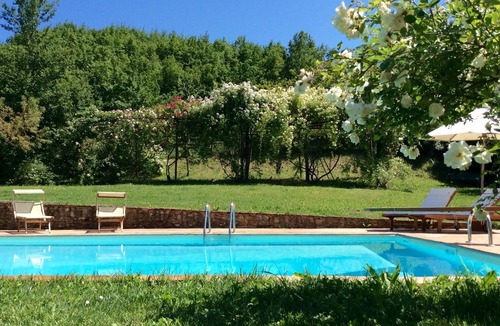Lugagnano Val D'Arda Villa | La Cenerara - Holiday home in the country with swimming pool in Emilia-Romagna