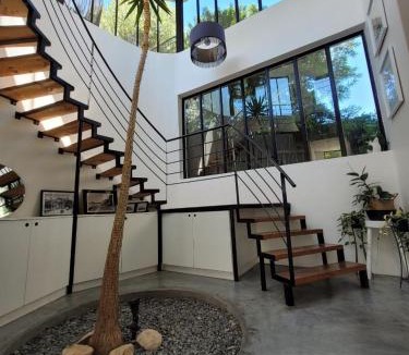 Scott Estate Villa | LA HACIENDA - MODERN, BRIGHT, STYLISH House with Private Pool