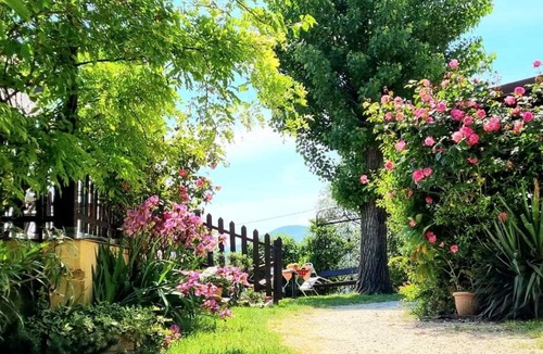Lugagnano Val D'Arda House | La Locanda dei Cavalieri Affittacamere