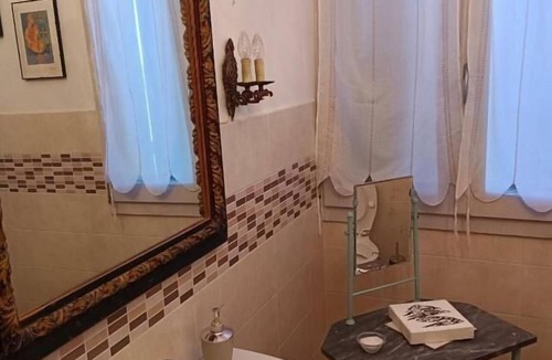Crespellano Bed & Breakfast | La Maison Rouge