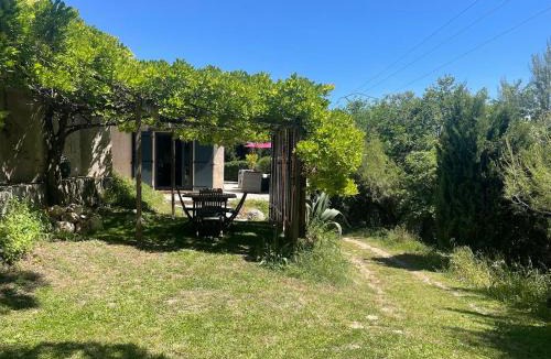 Saint-Jeannet Apartment | La Petite Maison des Baous