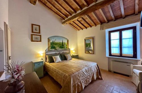 Rapolano Terme House | La Pietra Dorata