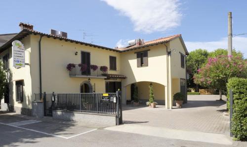 Campi Bisenzio House | La Spiga Affittacamere