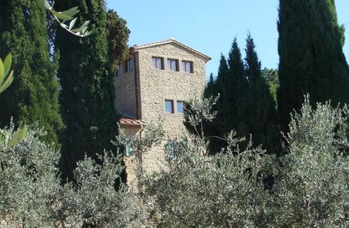 Loro Ciuffenna House | 'La Torre' mit Terrasse by Interhome