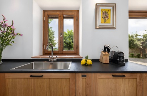 Colle di Val d'Elsa Apartment | La Torretta in the Tuscan Hills: Luxury & Relaxation