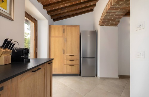 Colle di Val d'Elsa Apartment | La Torretta in the Tuscan Hills: Luxury & Relaxation