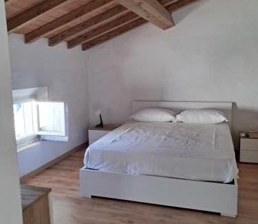 Santa Croce sull'Arno House | la villa dell'orologio