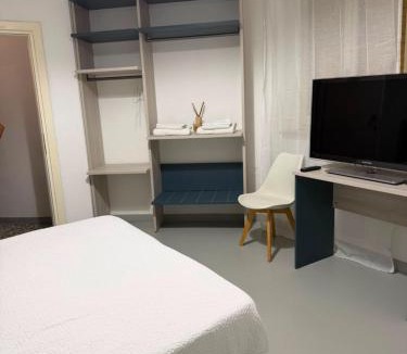 Villanova sullʼArda Hotel | La voglia albergo