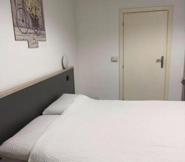 Villanova sullʼArda Hotel | La voglia albergo