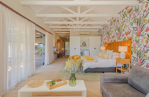 Koelenhof Hotel | Ladybird Boutique Hotel at Kanonkop