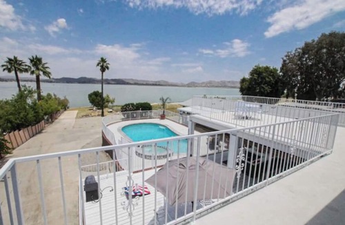 Lakeland Village House | Lake Elsinore Lakehouse Property requires government ID verification to book