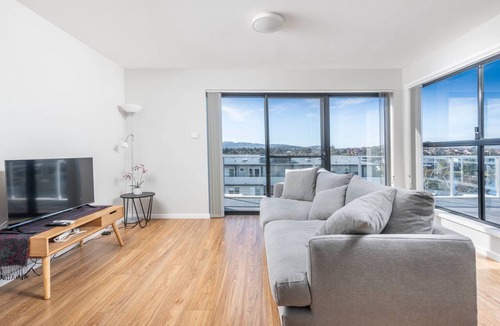 Greenway Apartment | Lake & Mountain Escape Greenway