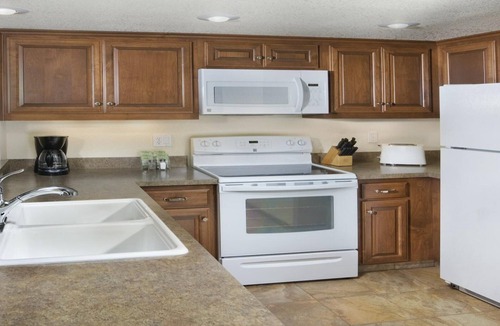 Tahoe Village Resort | Lake Tahoe 2BR Retreat at WorldMark – Walk to Village, Slopes & Stunning Views