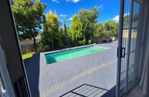 Bloubergstrand House | Lala Kwetu