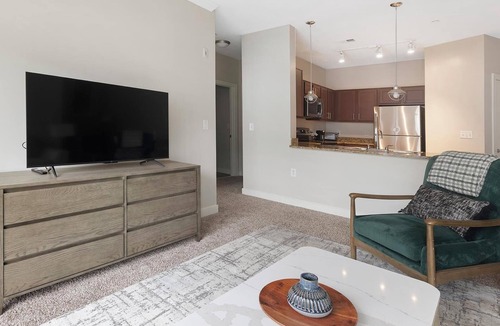 Chillum Apartment | Landing | Beautiful 2BD, Courtyard, Pool