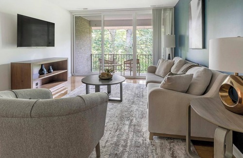 Greenbelt Apartment | Landing | Stylish 2BD, Gym, Pool
