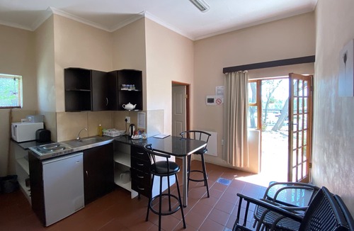 Lanseria Cabin | Lanseria Country Estate