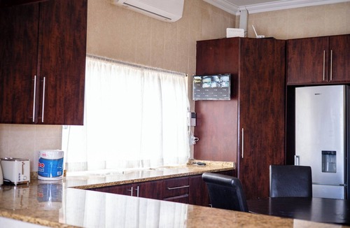 Greater Johannesburg Metropolitan Area House | LANSM Lafi Luxury - Secured within a Golf Estate, Near Many Tourist attractions!