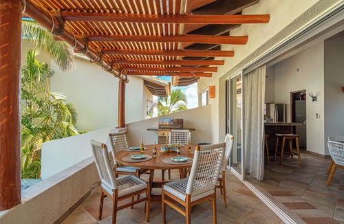 Campo de Golf Fonatur Condo | Las Quintas 6B - 2BR Chic Condo on Golf Course/SDC Hotel Zone, Beach & Dining.