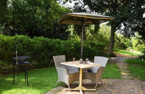Muldersdrift House | Lavender Tree Spacious cottage for 2-3 people