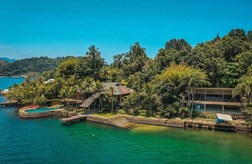 Angra dos Reis Villa | LB - AR06 Paradise Mansion 05 Suites Ilha do Cavaco Vacation Rentals