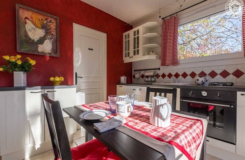Gilly-sur-Isere House | LE Beneton - Gilly SUR Isere