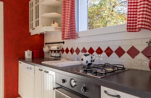 Gilly-sur-Isere House | LE Beneton - Gilly SUR Isere